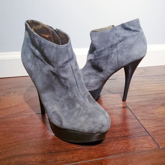 steve madden gray suede boots